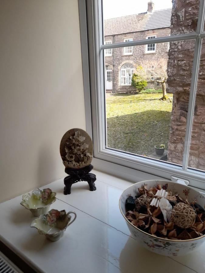 The Apartment Of Antiquity Kirkby Stephen Exterior photo